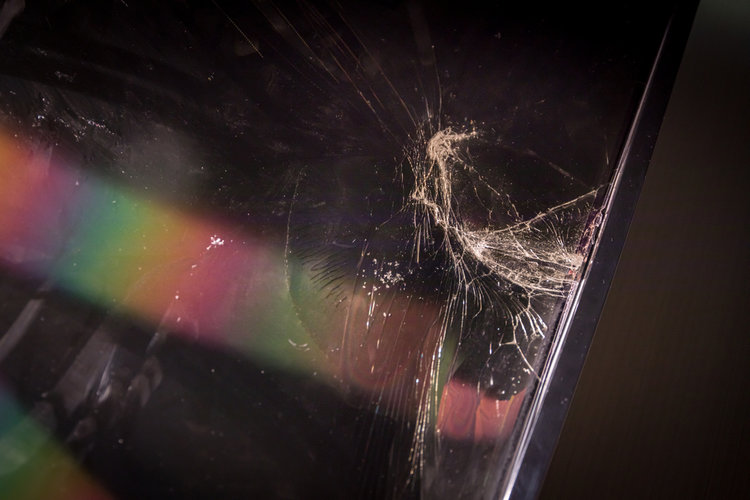 My TV Screen Is Cracked on the Inside: How Should I Fix It?