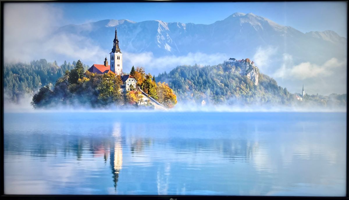 Bled Island and Castle - Bled, Slovenia, an lg tv screensaver