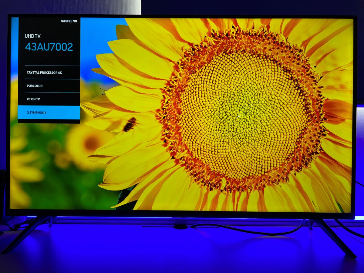The retail ads from a Samsung TV with a blue back light
