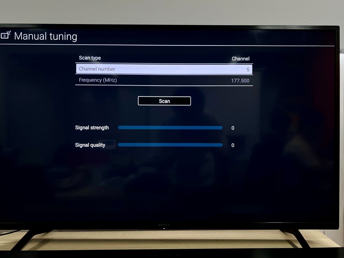 manual tunning a channel on a sony tv