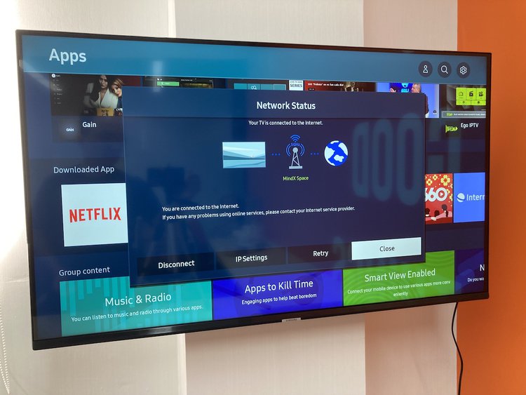 Why Can’t I Download Apps on My Samsung TV? - Pointer Clicker