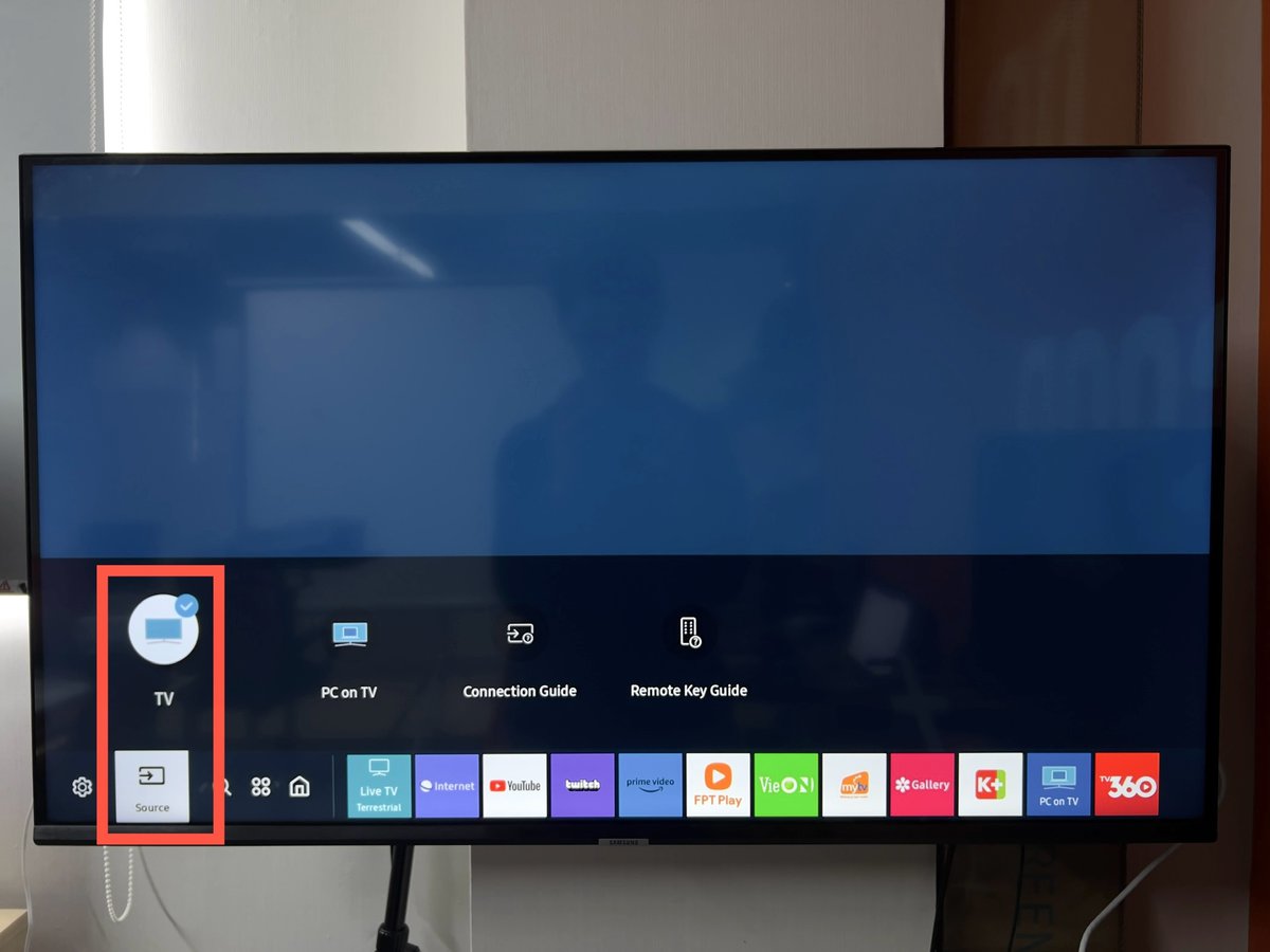 source and tv are highlighted on a samsung tv