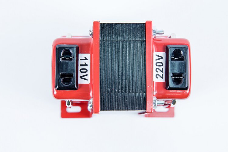 step-down voltage converter 110v-220v