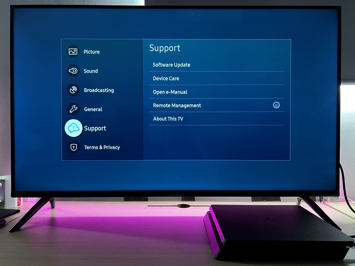 The support settings from the Settings on Samsung TV