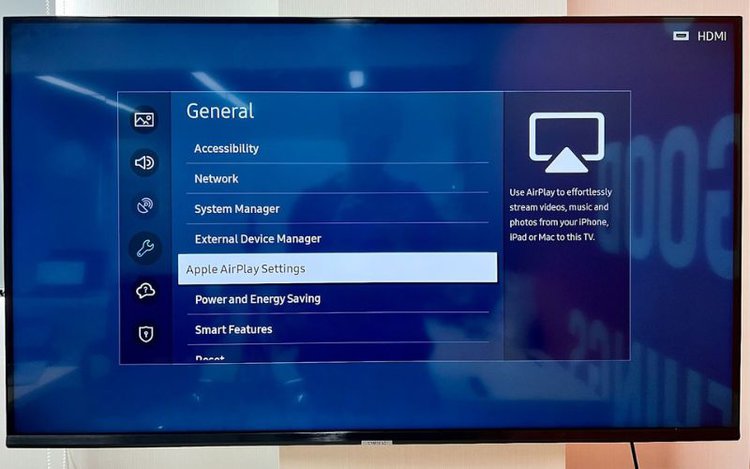 choosing apple airplay settings on a Samsung smart tv