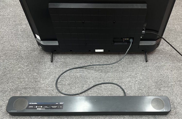 connect a soundbar to a sony tv with an HDMI cable