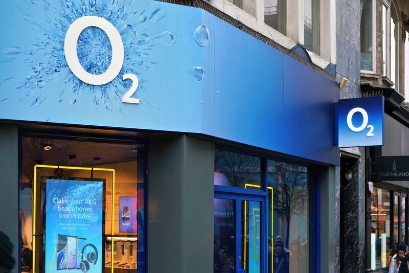 a O2 mobile store on the street