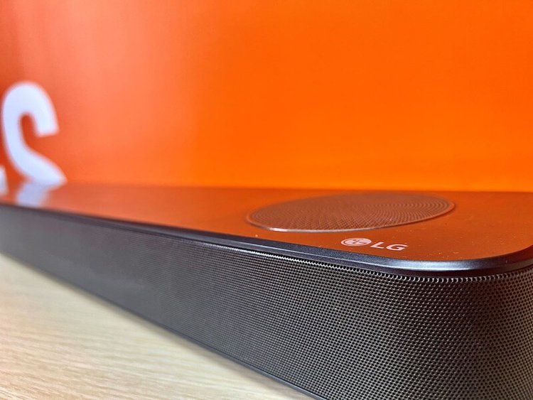 Soundbar Turning On/Off Itself? 9 Expert Fixes for Your Samsung Soundbar & More