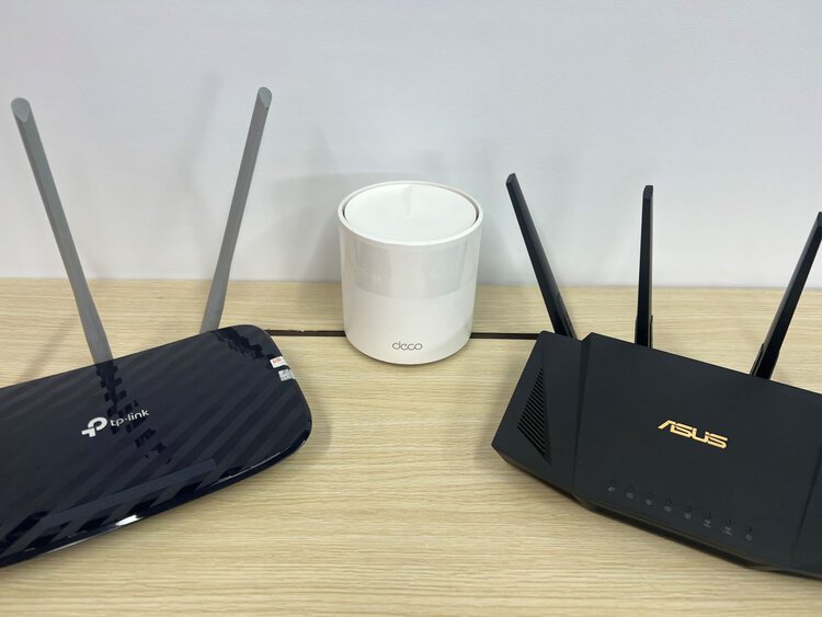 TP-Link router with Deco mesh wifi and Asus router
