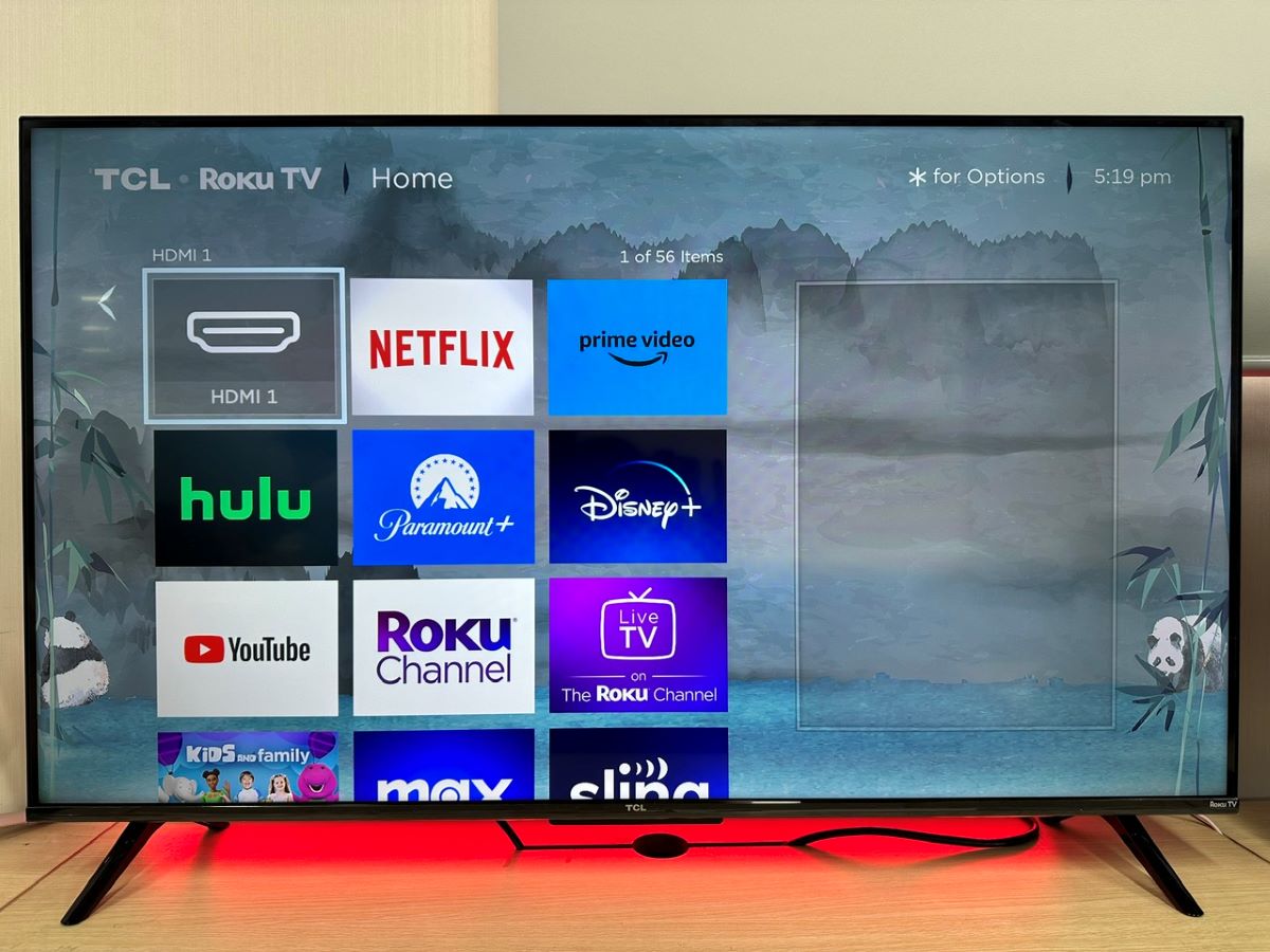 hdmi 1 input is highlighted on the roku tv's home screen