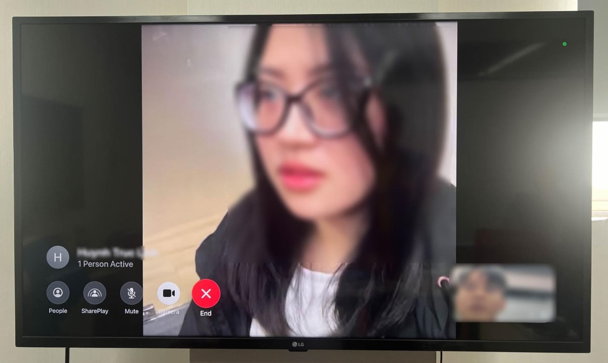 a FaceTime call using Apple TV on an LG TV's screen