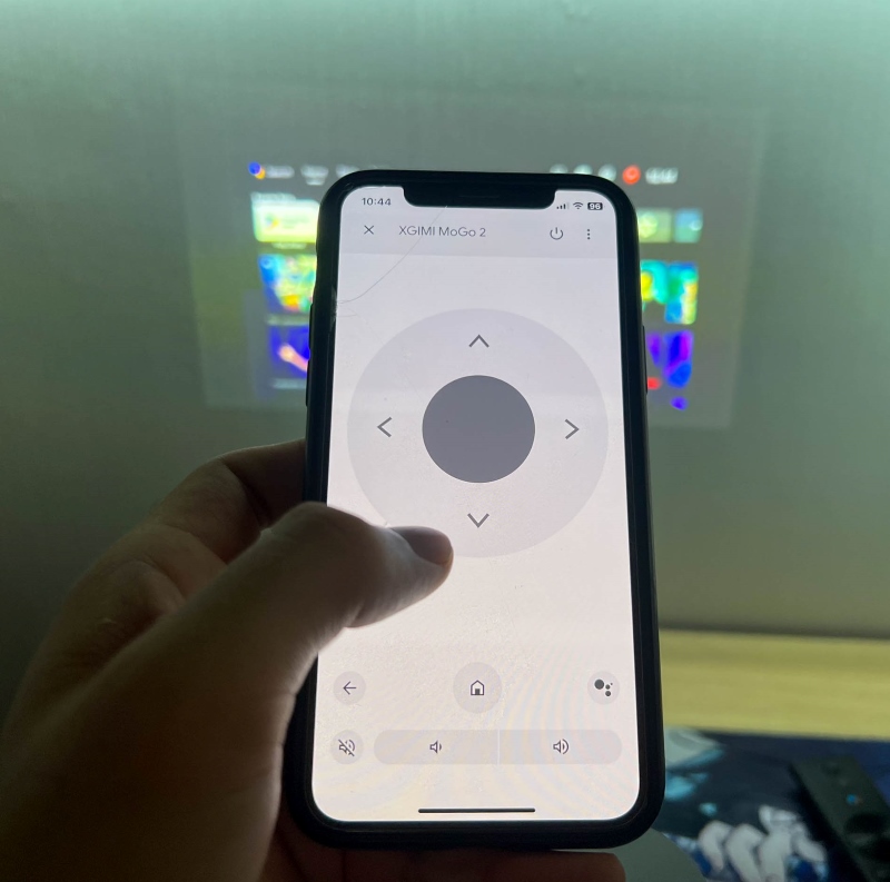 use the iPhone as an virtual remote control for the XGIMI projector