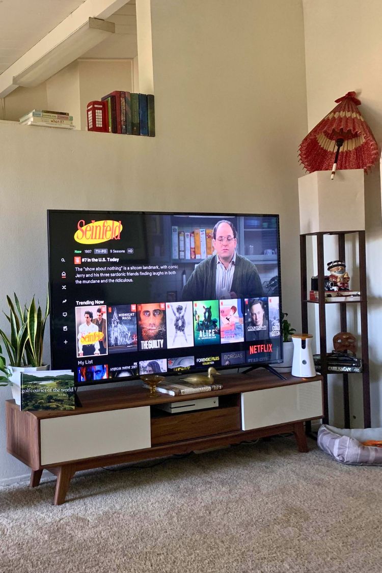 corner tv