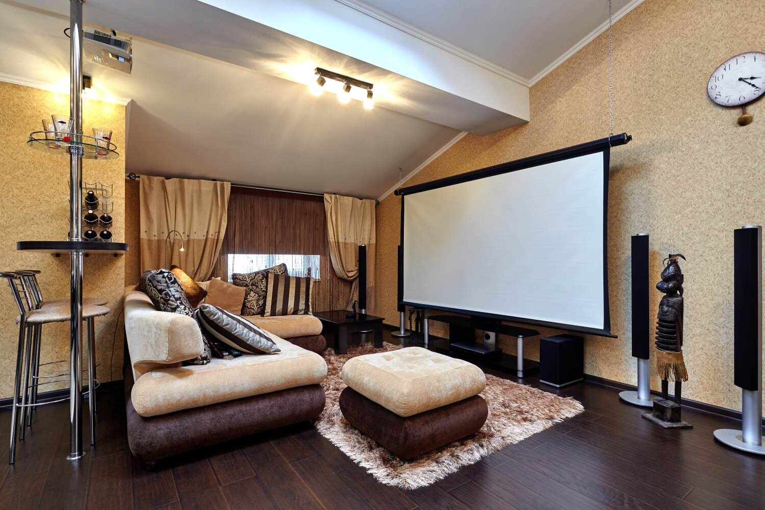 Cozy Small Home Theater Room 16